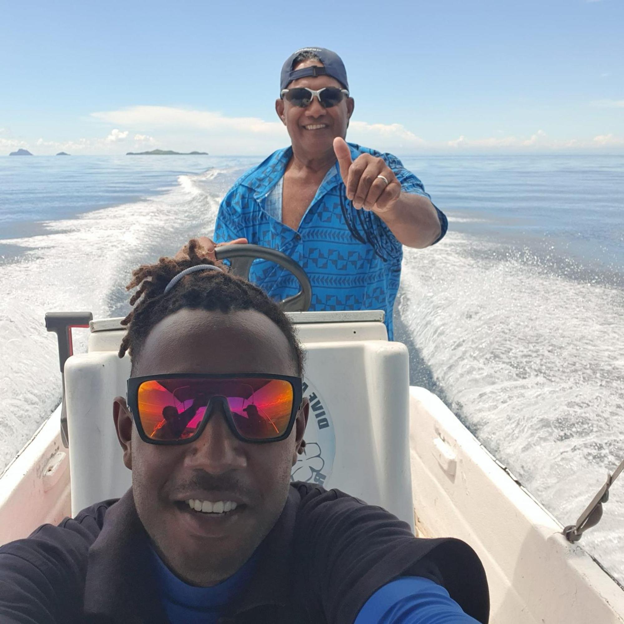 Ratu Kini Dive & Stay جزيرة مانا المظهر الخارجي الصورة